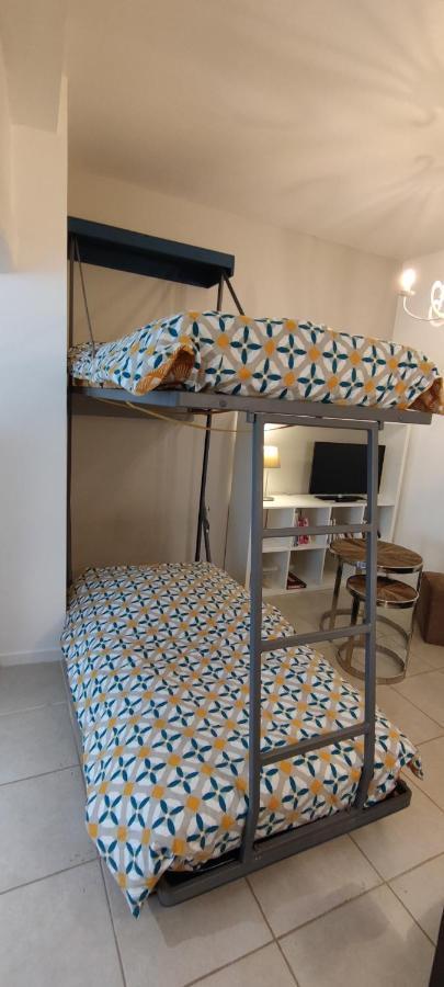 Chaleureuse Petite Maison De Bourg Beaumont-sur-Sarthe Eksteriør bilde