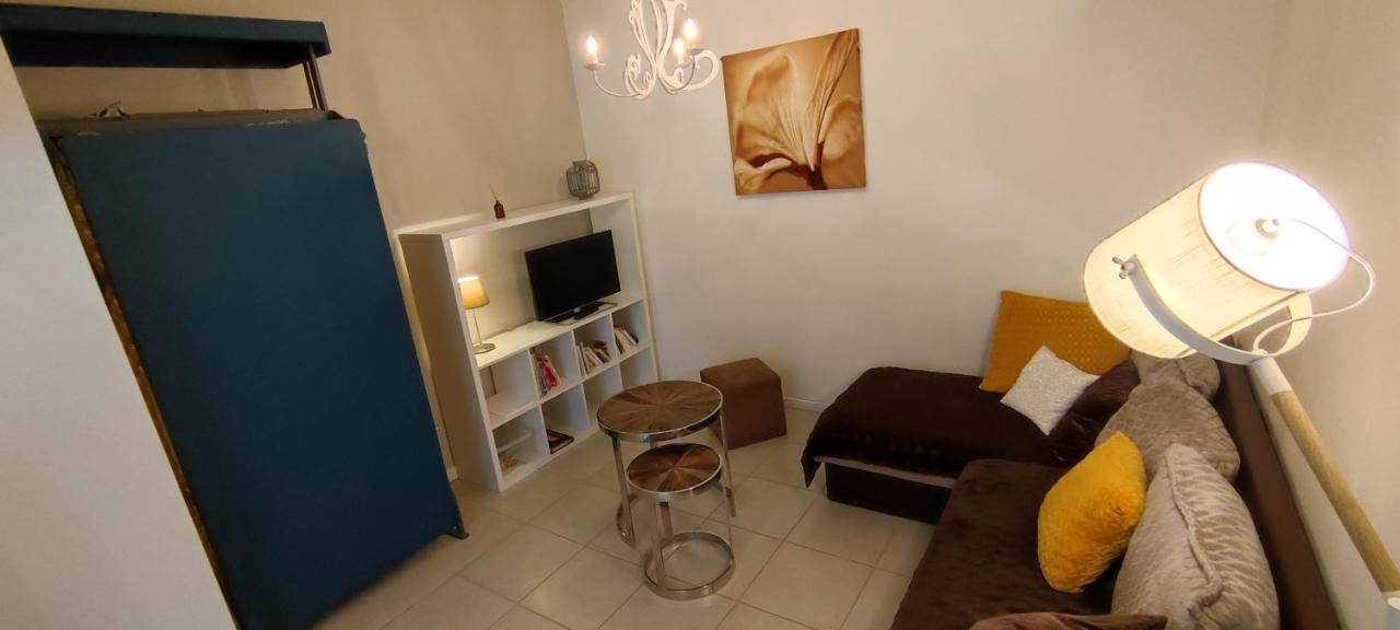 Chaleureuse Petite Maison De Bourg Beaumont-sur-Sarthe Eksteriør bilde